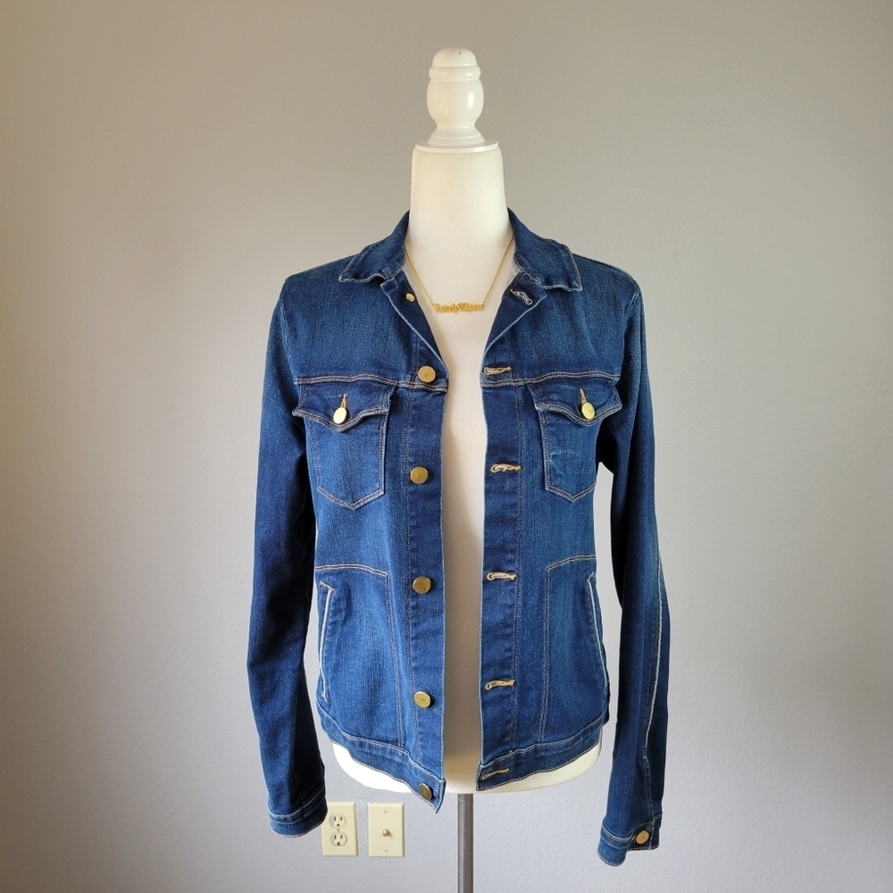 FRAME // ltd ed le slim denim jacket in medium blue denim shore coast - Picture 2 of 16
